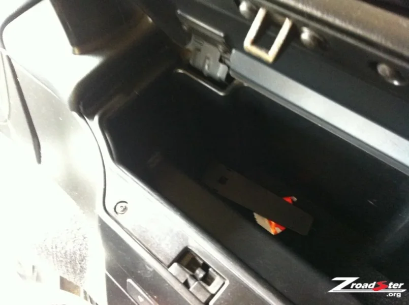 Remove OEM roll hoops (with storage box)