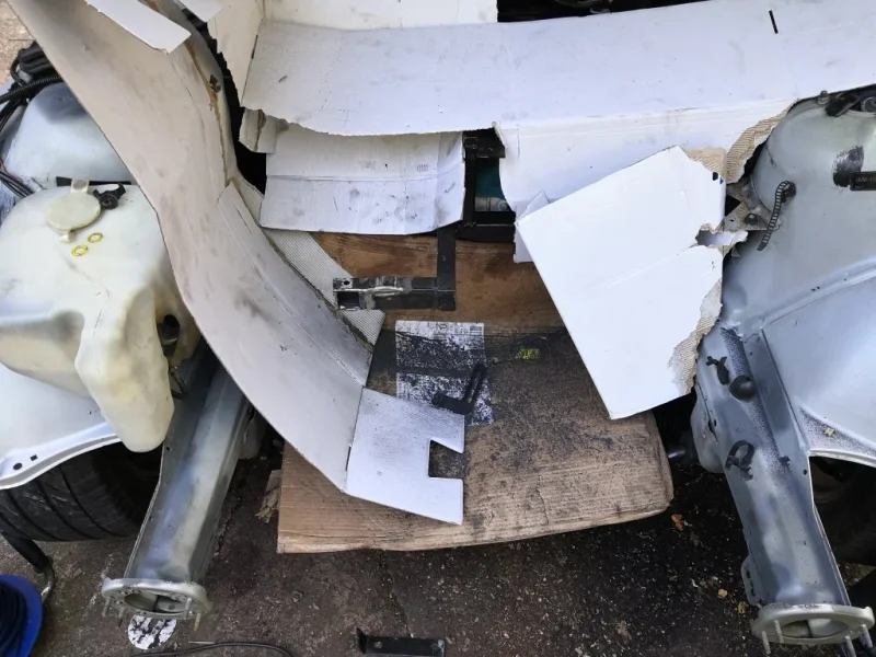 grinding_engine_bay.webp