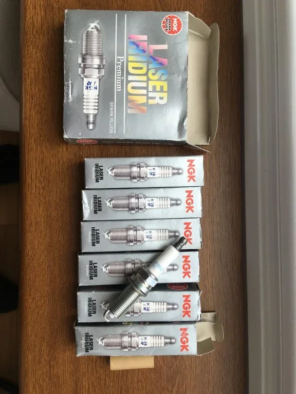 NGK ILZFR6D11 stock number 1208 spark plugs 2.webp