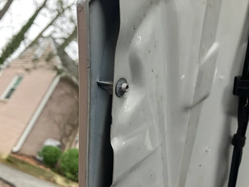 Aero Side vent clip 1.webp